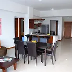 Apartamento Amoblado En El Laguito